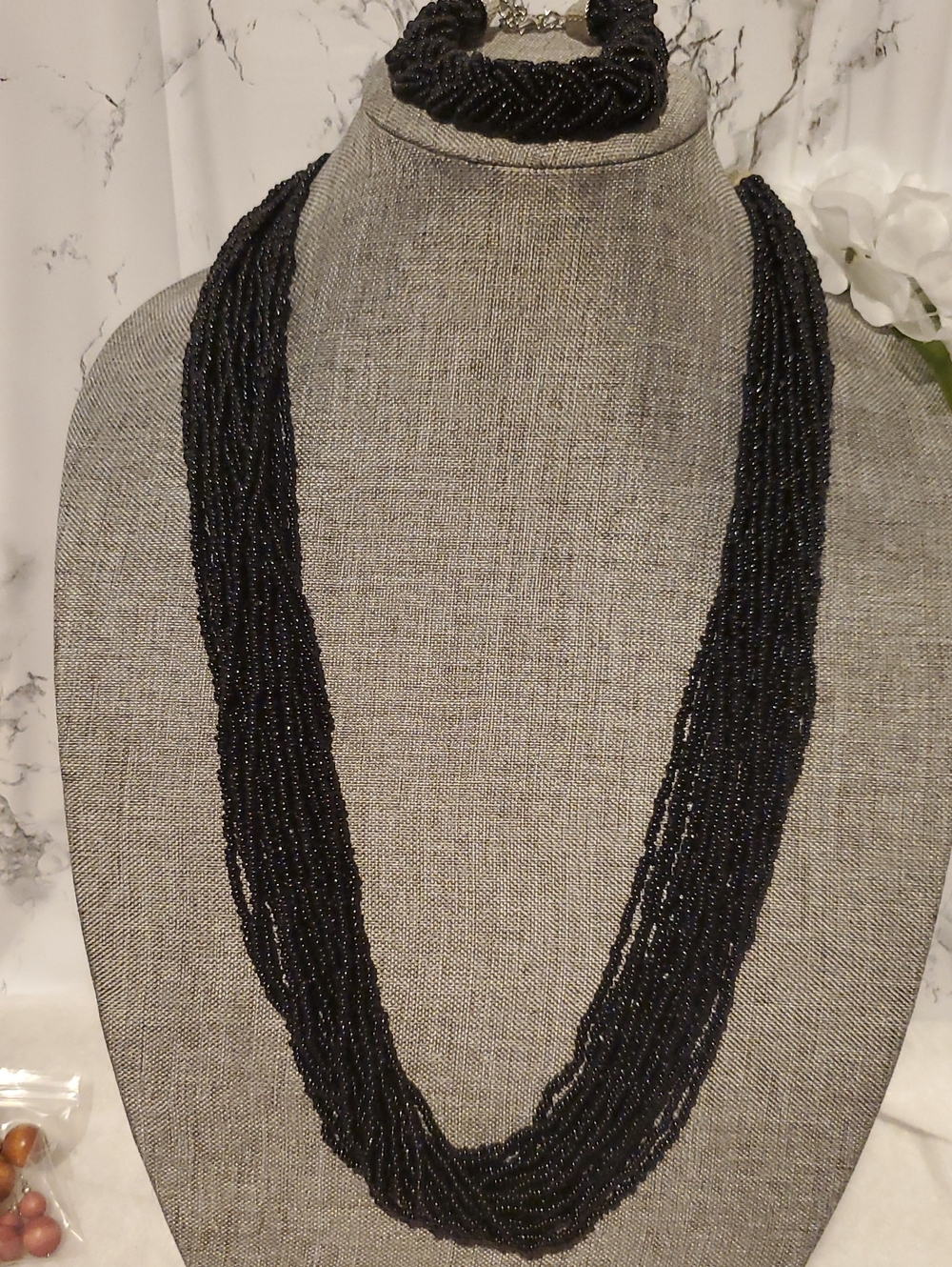 Gorgeous  in black Seed Bead Multi-strand Necklace & Bracelet
